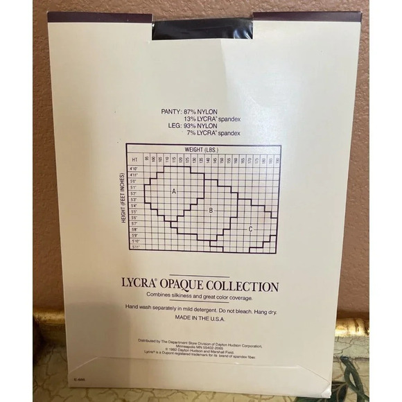 Field Manor Lycra Opaque Pantyhose Control Top Size B Darkest Brown Style 382 - Picture 2 of 2